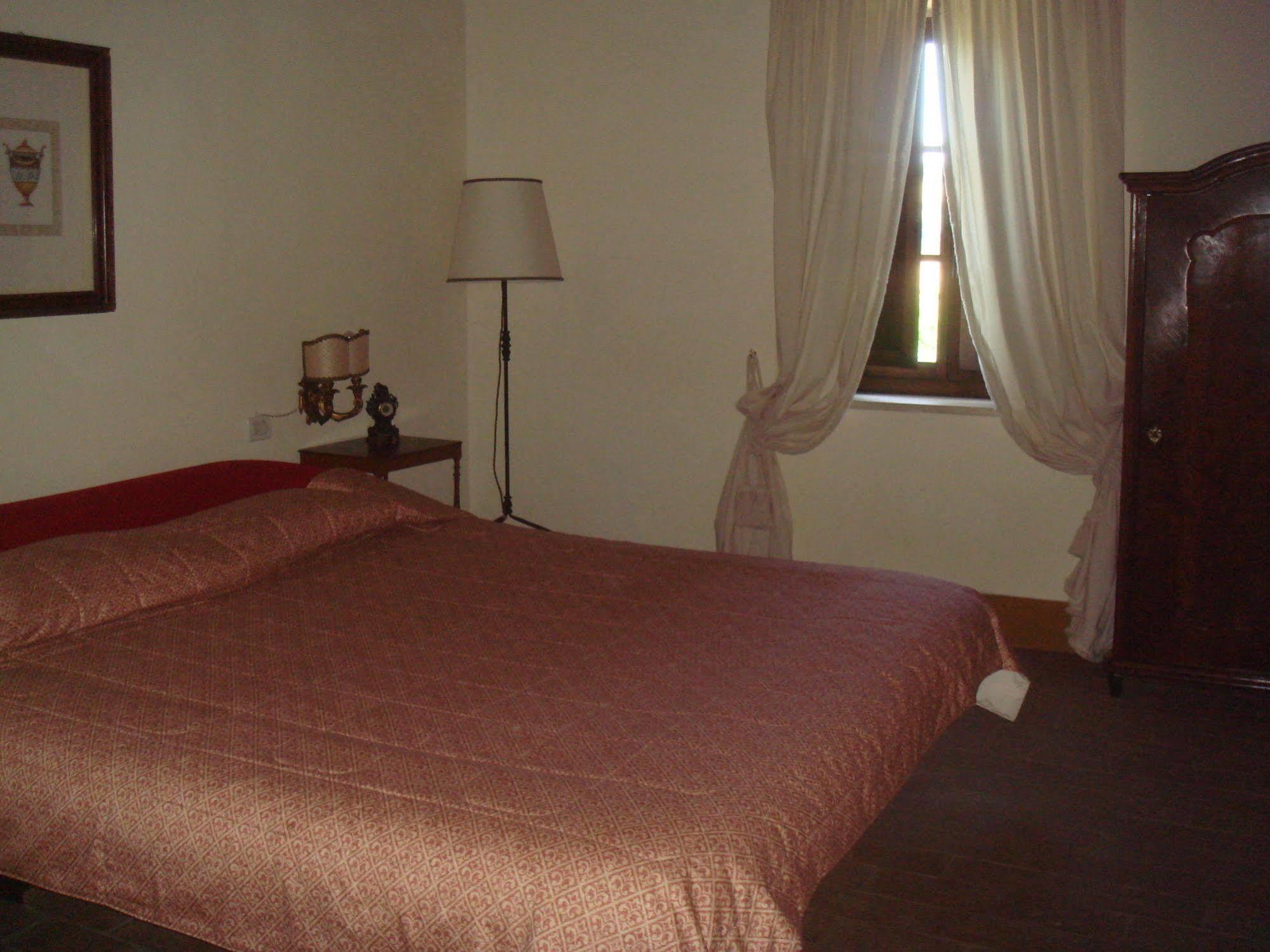 Agriturismo Tenuta Armaiolo Rapolano Terme Exteriör bild